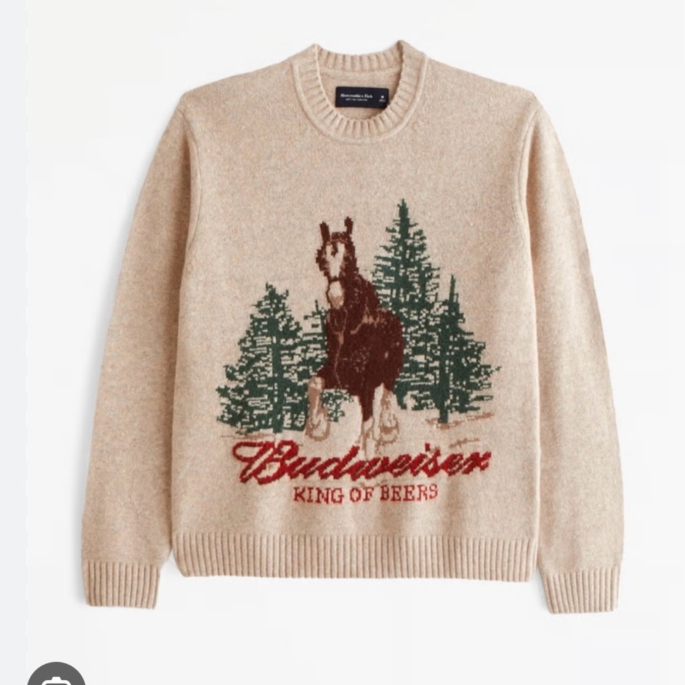 Abercrombie & Fitch Tan Sweater with Horse and Tree Design
